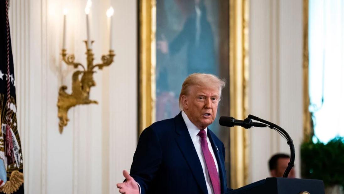 Donald Trumo